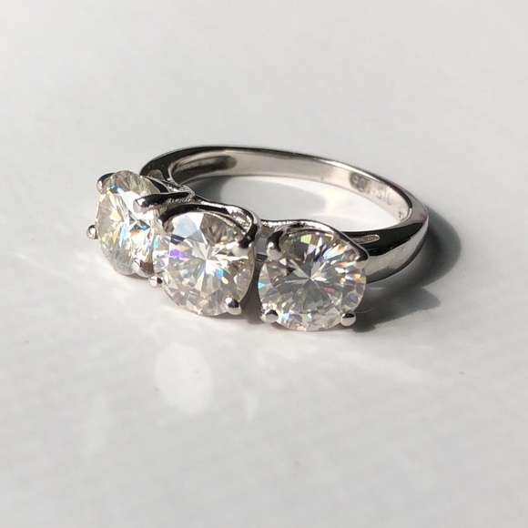 Moissanite Jewelry - 3Ct Round Cut Moissanite Engagement/Promise Ring!